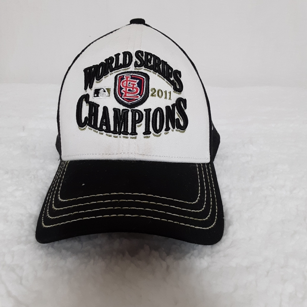 World Series St. LOUIS 2011 Champions Cap